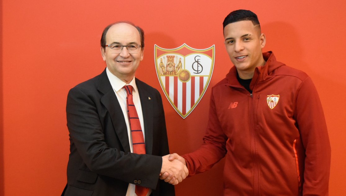CHÍNH THỨC: Sevilla có siêu hậu vệ từ Brazl