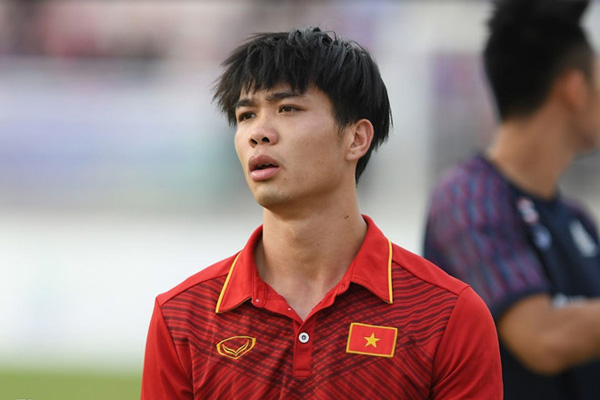 Ảnh bài viết Điểm tin bóng đá Việt Nam sáng 22/12: "Công Phượng không xứng giành QBV"