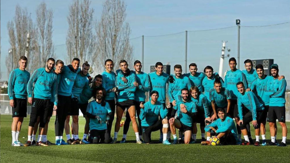 Ảnh bài viết Zidane kêu gọi "Cầu thủ thứ 12" tiếp sức đá Barcelona