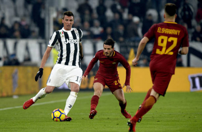 Trở lại Turin, Roma tiếp tục 'phơi áo' trước Bà đầm già