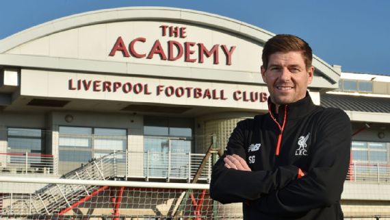 Nghiệp cầm quân khiến Gerrard ngày càng già nua