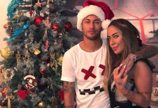 Ảnh bài viết Sao bóng đá thay nhau khoe ảnh Giáng sinh ấm áp bên gia đình