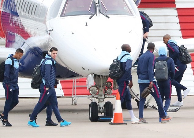 Ảnh bài viết Cái lạnh không làm chùn bước Man City kéo dài kỷ lục Premier League