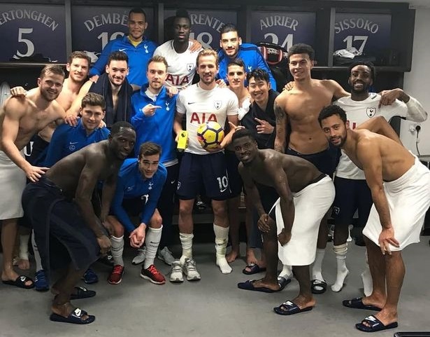 Ảnh bài viết Chia vui cùng Kane, Danny Rose gửi thông điệp tới M.U?