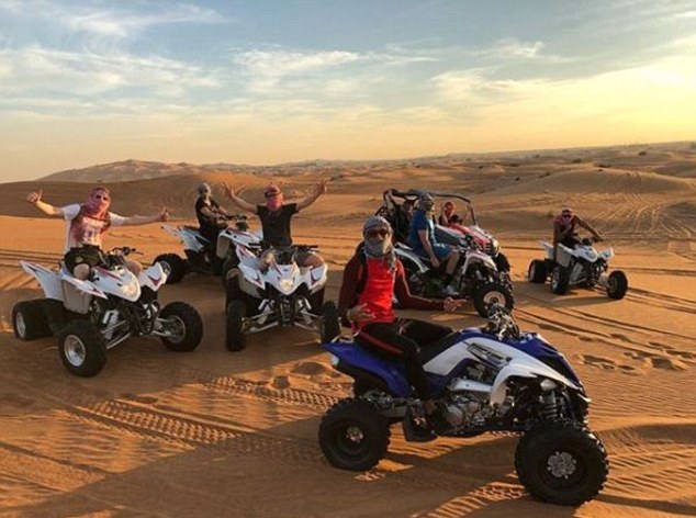 Ảnh bài viết Khi Ngoại hạng Anh thở không ra hơi, dàn sao Bundesliga thi nhau 'xõa'