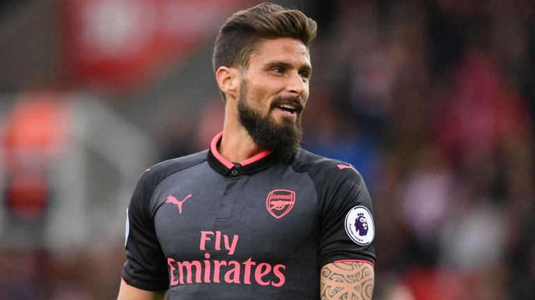 Ảnh bài viết Sợ vợ, Giroud sẽ không đến Everton