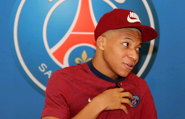 Ảnh bài viết TIẾT LỘ: Mbappe từng nói chuyện riêng với Real Madrid