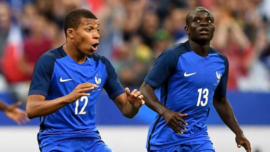 Vượt Mbappe, sao Premier League hay nhất nước Pháp 2017
