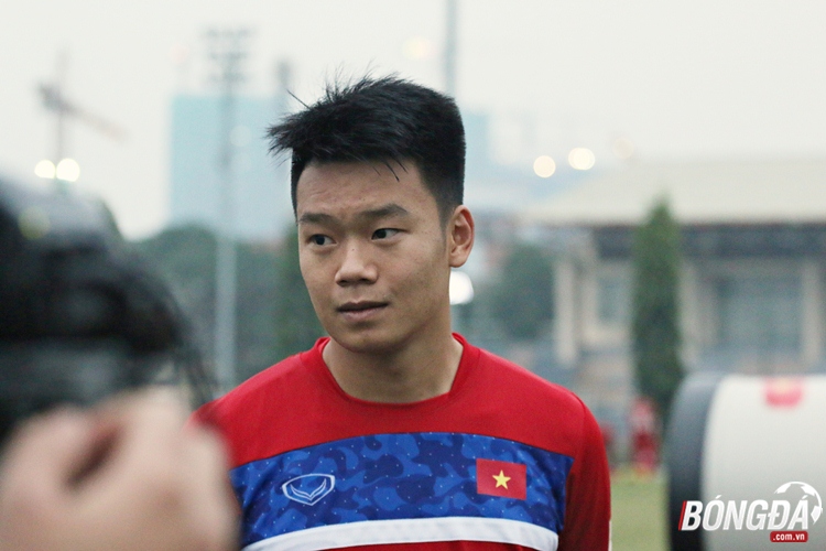 Hậu vệ U23 Việt Nam thần tượng Ramos, hâm mộ Như Thành