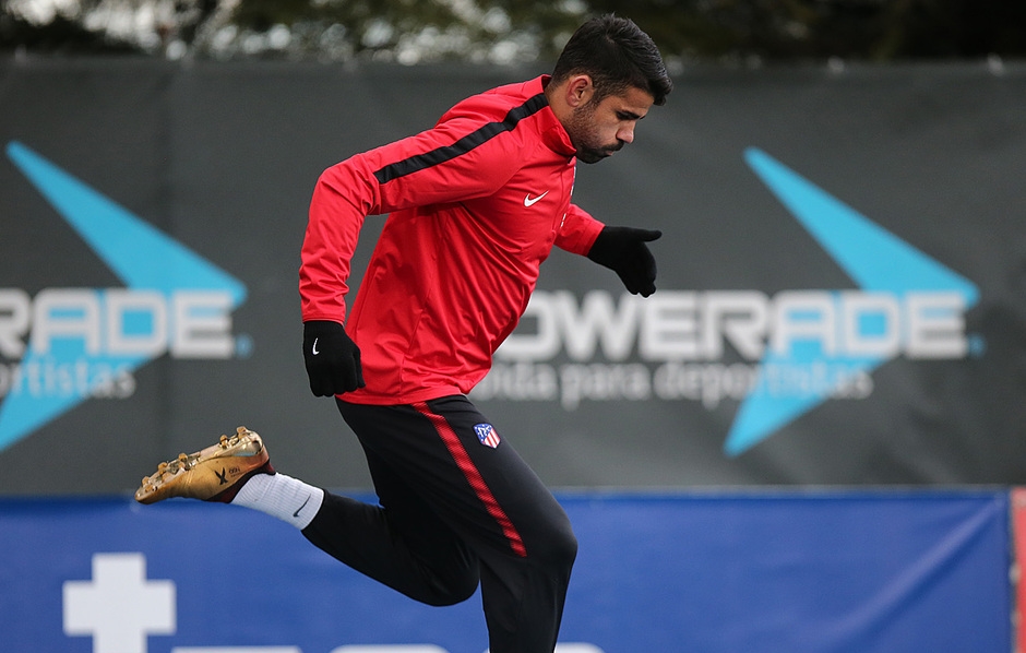 Ảnh bài viết Sau lễ ra mắt, Costa tập cật lực chờ ngày khai hỏa