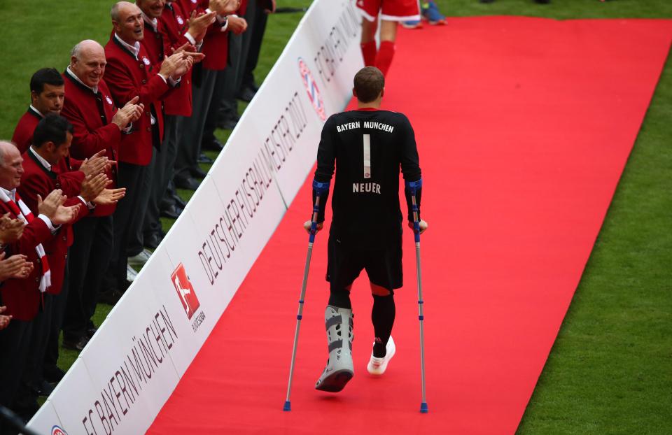 Ảnh bài viết Vừa bỏ nạng, Neuer đã lao vào tập luyện điên cuồng