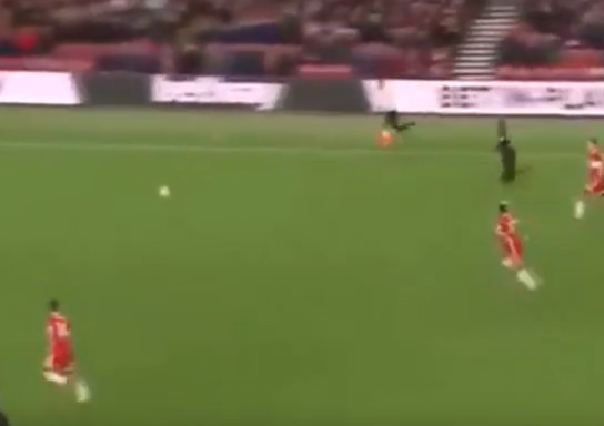 Màn bứt tốc như Usain Bolt tại giải hạng nhất Anh