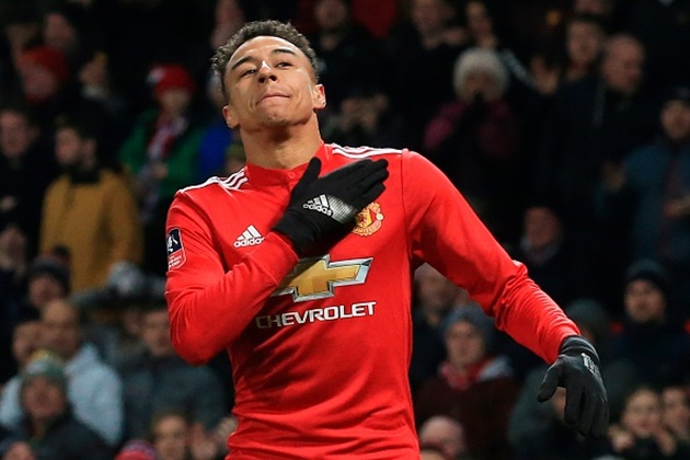 Lingard ra tay phút cuối, cứu Quỷ đỏ thoát cảnh đá lại