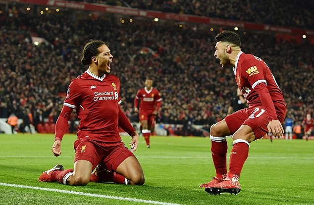 Sắm vai người hùng, Van Dijk nói gì?