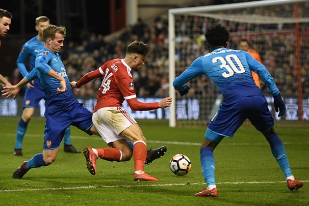 TRỰC TIẾP Nottingham Forest 4-2 Arsenal: Hi vọng bị dập tắt (KẾT THÚC)