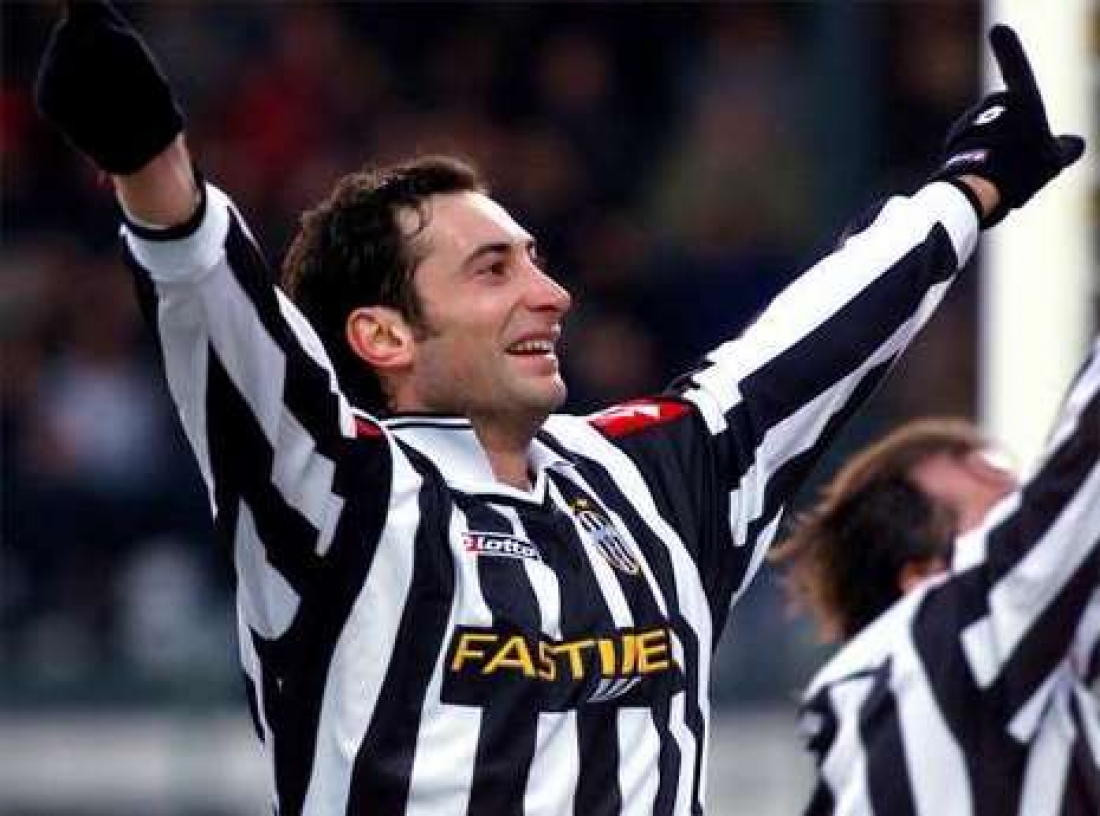 Cựu cầu thủ Juventus vẫn cay cú Rô béo sau 20 năm