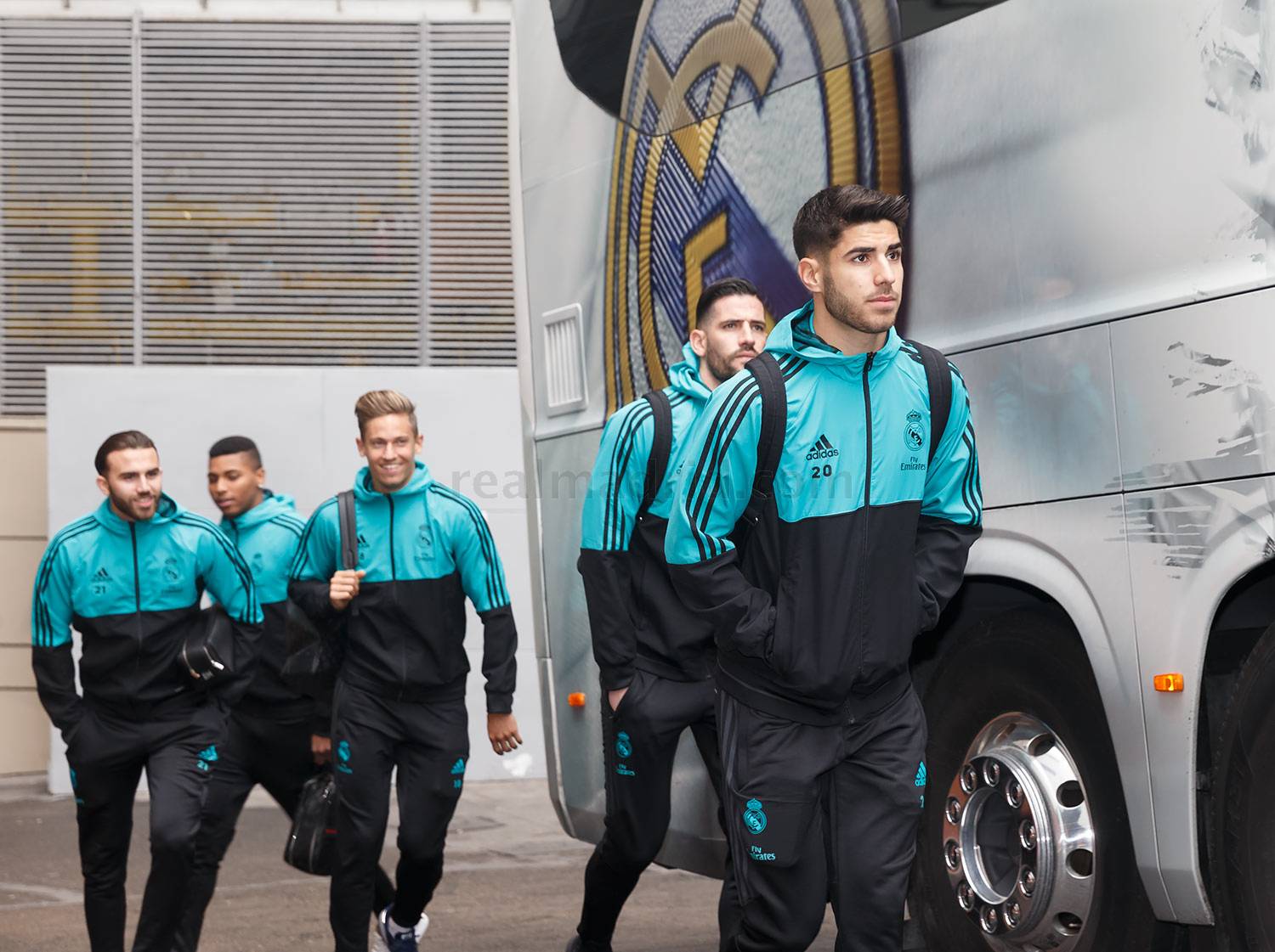 Ảnh bài viết Dàn sao Real Madrid quyết 'tìm lại bầu trời' ở Bernabeu