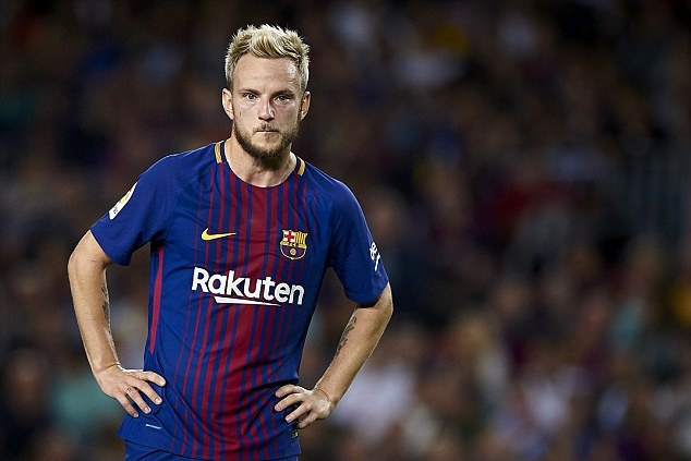 Ảnh bài viết Hỏi mua Rakitic, Liverpool nhận gáo nước lạnh