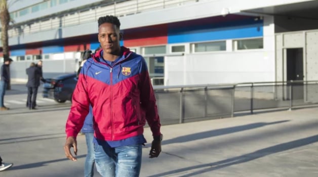 Ảnh bài viết Tân binh phí giải phóng 100 triệu euro đã có mặt tại Barcelona