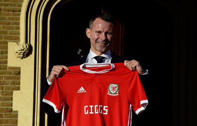 Ảnh bài viết Ryan Giggs rạng rỡ ngày nắm đội tuyển xứ Wales 