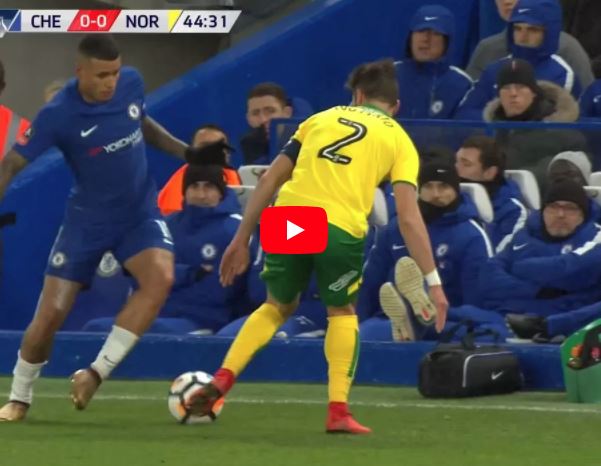 Robert Kenedy chơi rất hay trước Norwich City