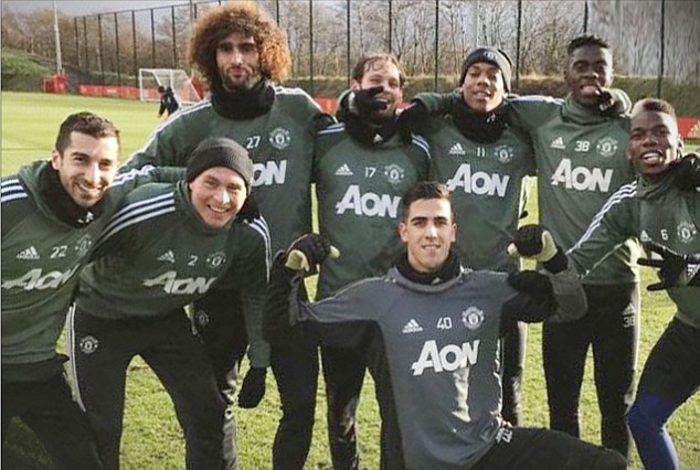 Ảnh bài viết Sắp sang Arsenal, Mkhitaryan nói lời tạm biệt trên sân tập?