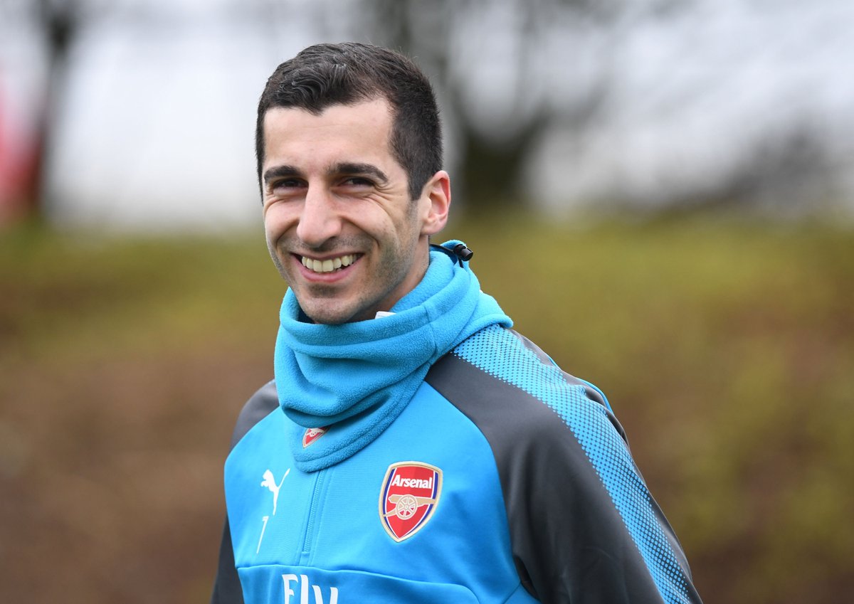 Ảnh bài viết Henrikh Mkhitaryan mặc áo số 7, tập buổi đầu cùng Arsenal
