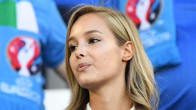 Viktoria Varga, ứng viên 'Quả bóng hồng' đến từ Trung Quốc