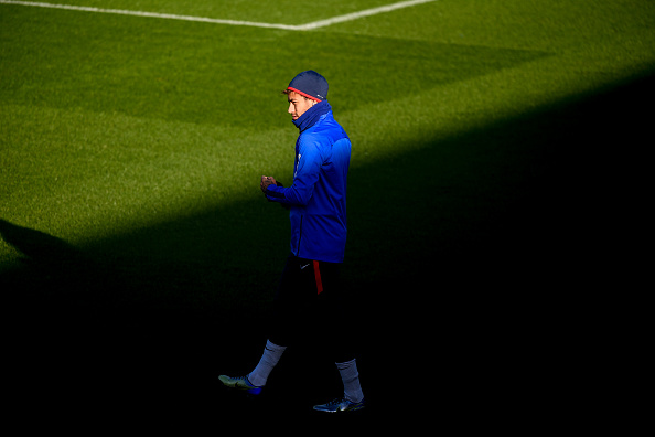 Chưa nuốt trôi thất bại, sân tập PSG chìm trong u ám