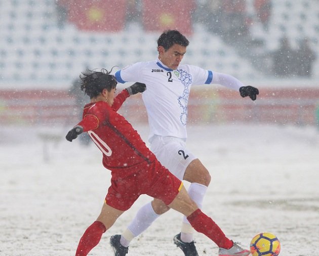 Rustamjon Ashurmatov mở tỷ số cho U23 Uzbekistan (U23 Việt Nam 0-1 U23 Uzbekistan)