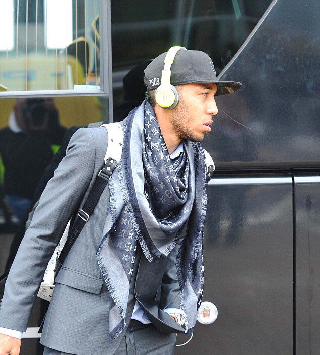 Ảnh bài viết CẬP NHẬT vụ Aubameyang: Cầu thủ đã đến Arsenal kiểm tra y tế