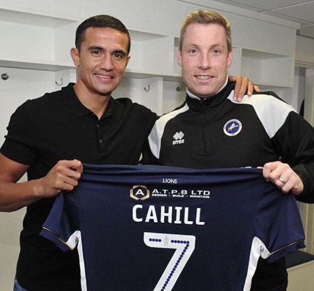 NÓNG: Tim Cahill trở lại Anh thi đấu