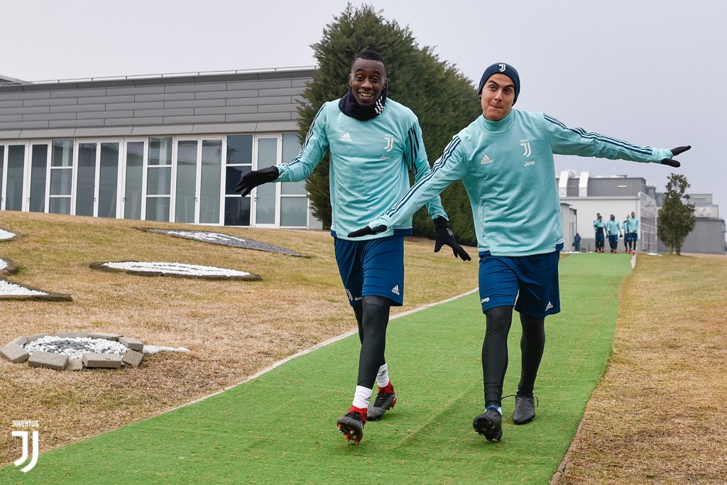 Ảnh bài viết Dybala "tếu táo" tập luyện cùng Juventus