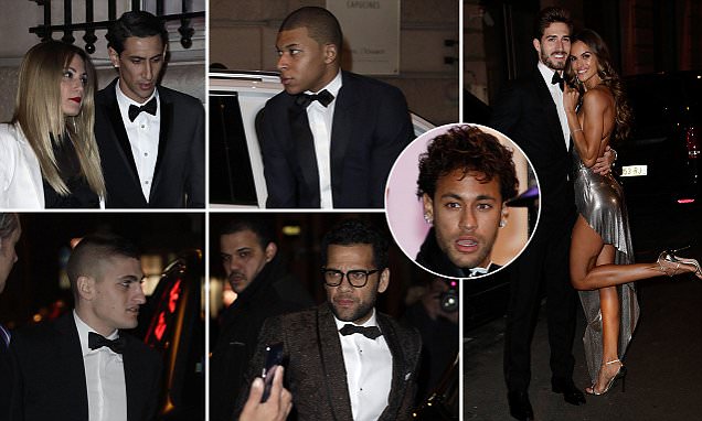 Ảnh bài viết Neymar như hoàng tử giữa lòng Paris trong ngày sinh thần