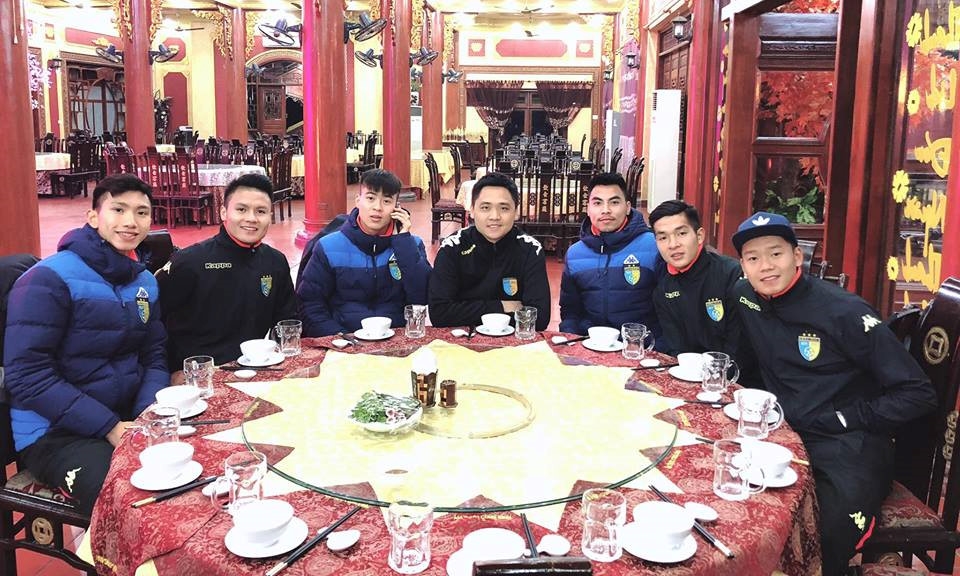 Các tuyển thủ U23 rạng rỡ trong ngày hội quân với CLB
