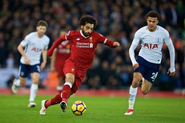 Huyền thoại Liverpool ca ngợi Mohamed Salah đá như Messi