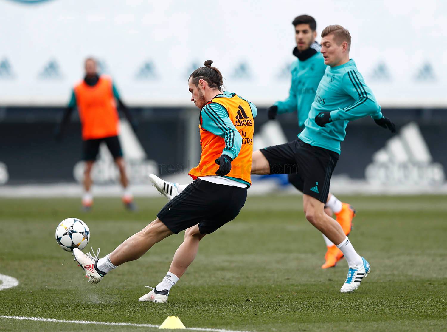 Ảnh bài viết Bale tả xung hữu đột, quyết cùng Ronaldo hạ PSG