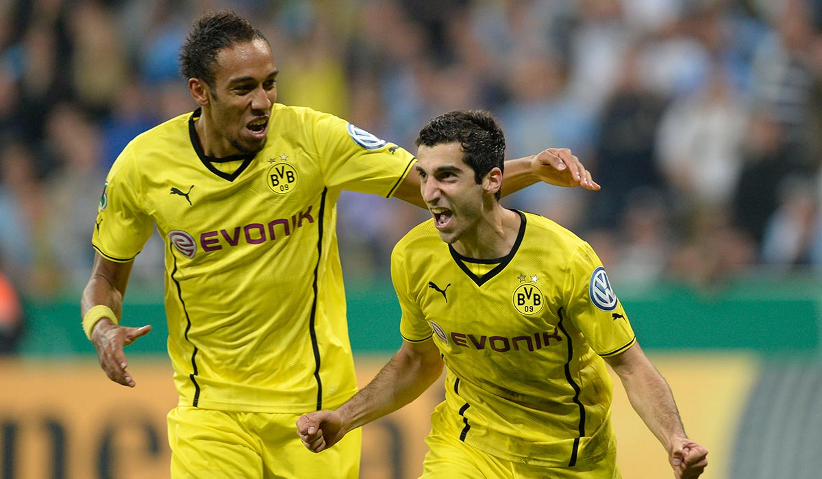 10 bộ đội xuất sắc nhất Bundesliga (Phần 2): Arsenal hưởng lợi từ Dortmund