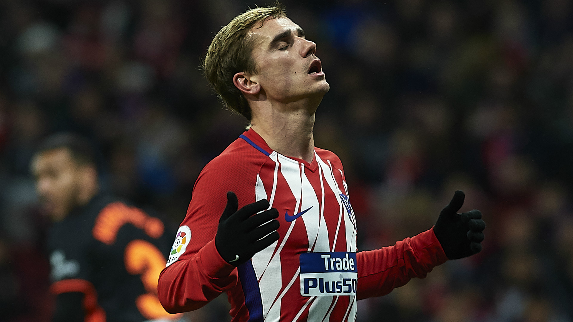 Ảnh bài viết Điểm tin chiều 20/02: Arsenal & M.U tranh hàng; Barca ra chiêu lấy Griezmann