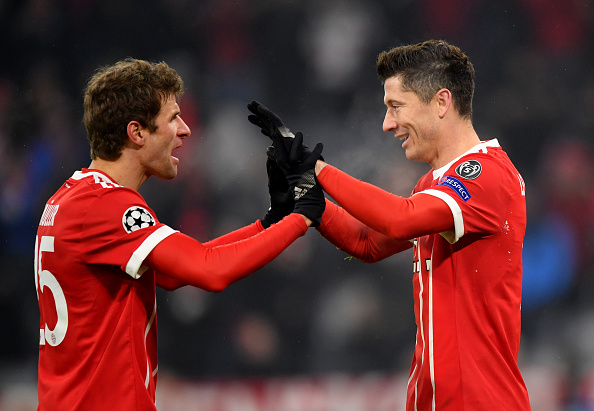 Hủy diệt Besiktas, Bayern đặt một chân vào tứ kết