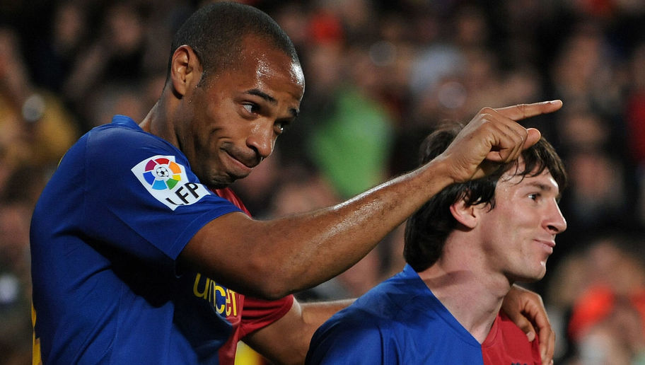 Muốn thoát khỏi cái bóng của Messi, Neymar cần thay đổi