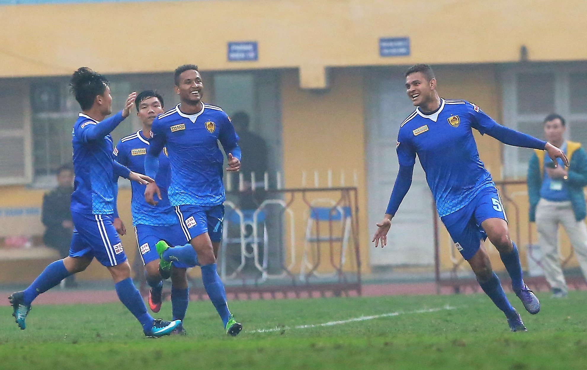 HLV Hoàng Văn Phúc: Quảng Nam không nghĩ đến vô địch V-League 2018