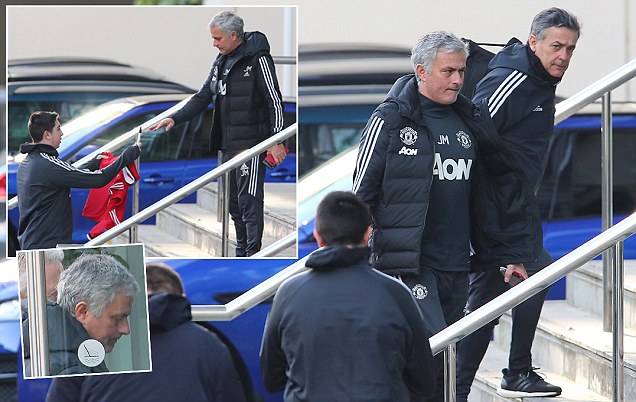 Ảnh bài viết Áp lực bủa vây Mourinho trước đại chiến Chelsea