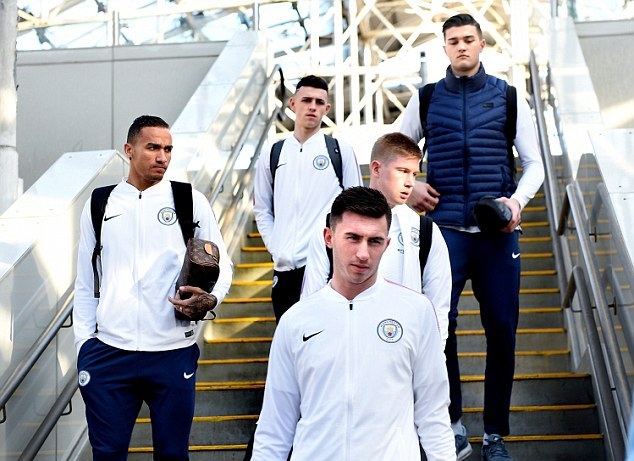 Ảnh bài viết Dàn sao Man City như tài tử ở London