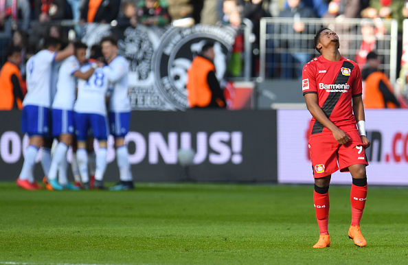 Mất người, Leverkusen ngậm ngùi nhìn Schalke 'đá' khỏi top 4