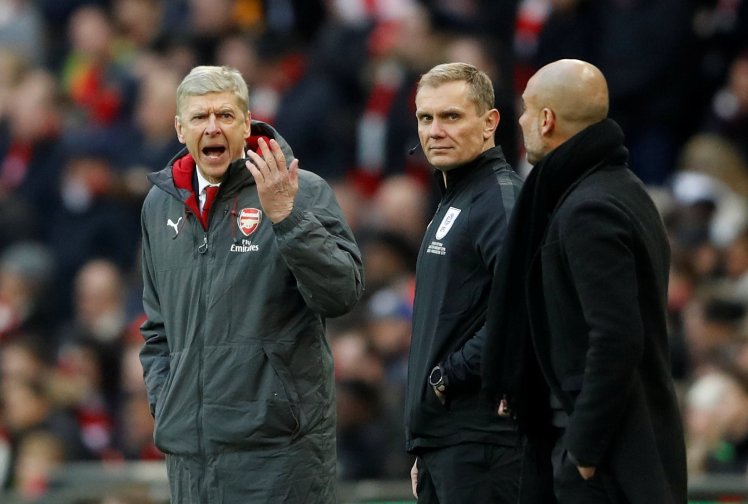 Trọng tài thứ 4 "xát thêm muối" vào nỗi đau của Arsenal