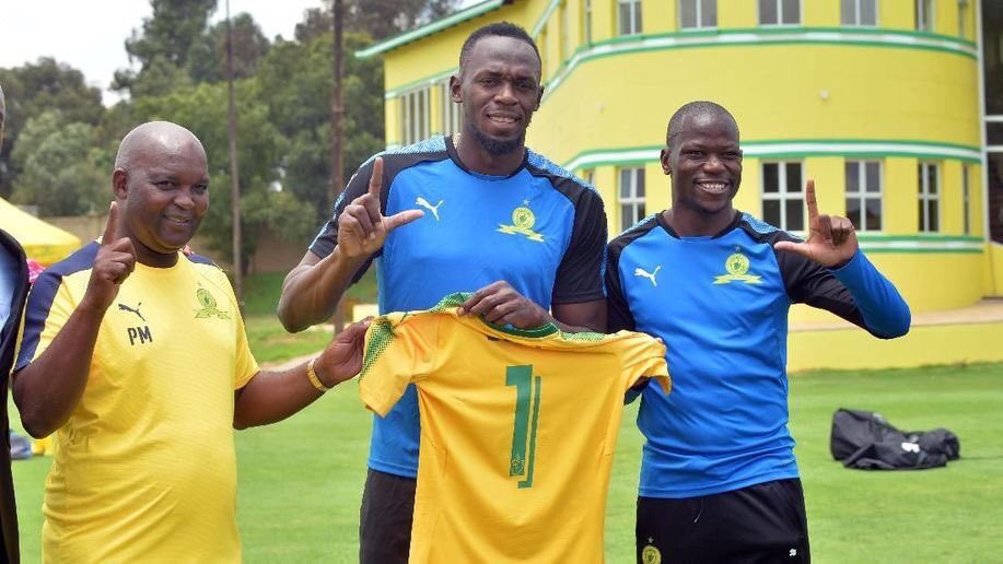 Tia chớp Usain Bolt CẬP BẾN nhà vô địch châu Phi