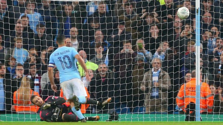 Đội bóng nào được hưởng penalty nhiều nhất Premier League mùa này?