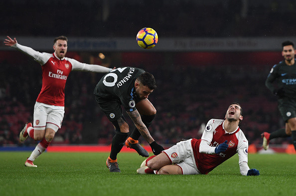 Arsenal: Khi những đứa trẻ mang gương mặt già nua