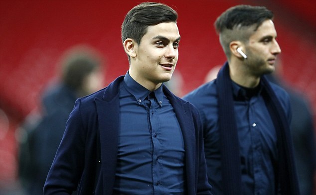 Paulo Dybala bảnh bao như tài tử điện ảnh ở Wembley